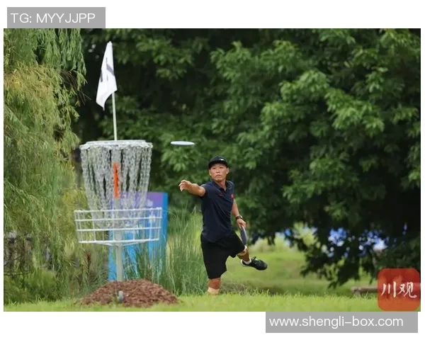 飞盘之路:广州飞盘队奋勇拼搏与荣耀成长的真实故事 飞盘之路:广州飞盘队奋勇拼搏与荣耀成长的真实故事