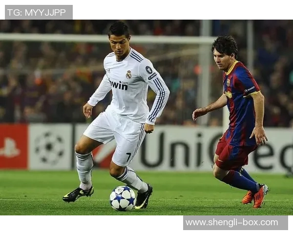 梅西独特足球技艺解析:盘带、传球与进攻的艺术之美 梅西独特足球技艺解析:盘带、传球与进攻的艺术之美